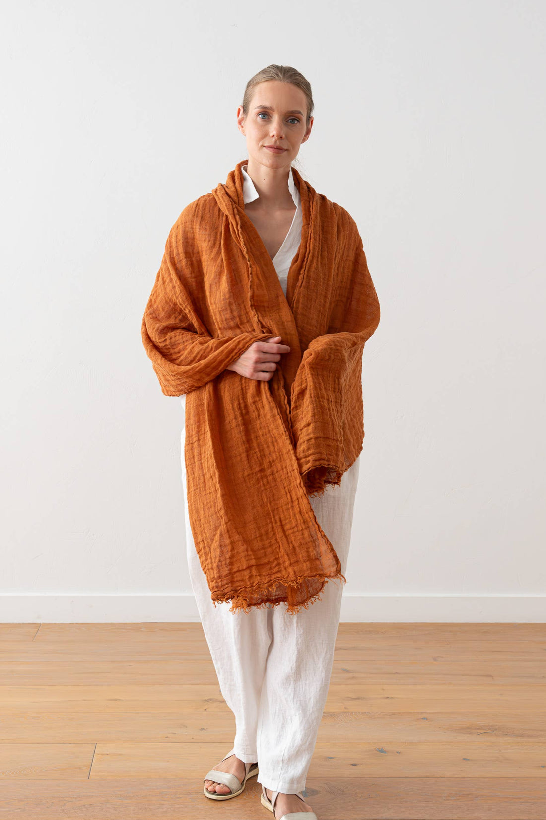 Linen Fringe Shawl - Cinnamon