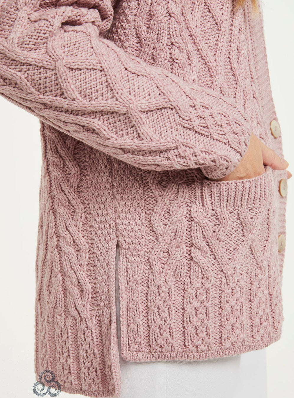 Aran - Vented box Cardigan with Buttons and trellis - Pink