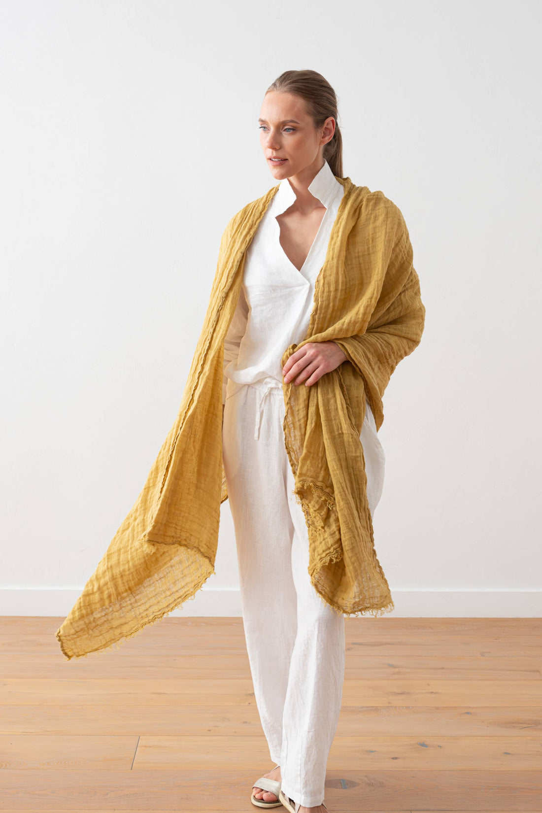 Linen Shawl - Antique Gold