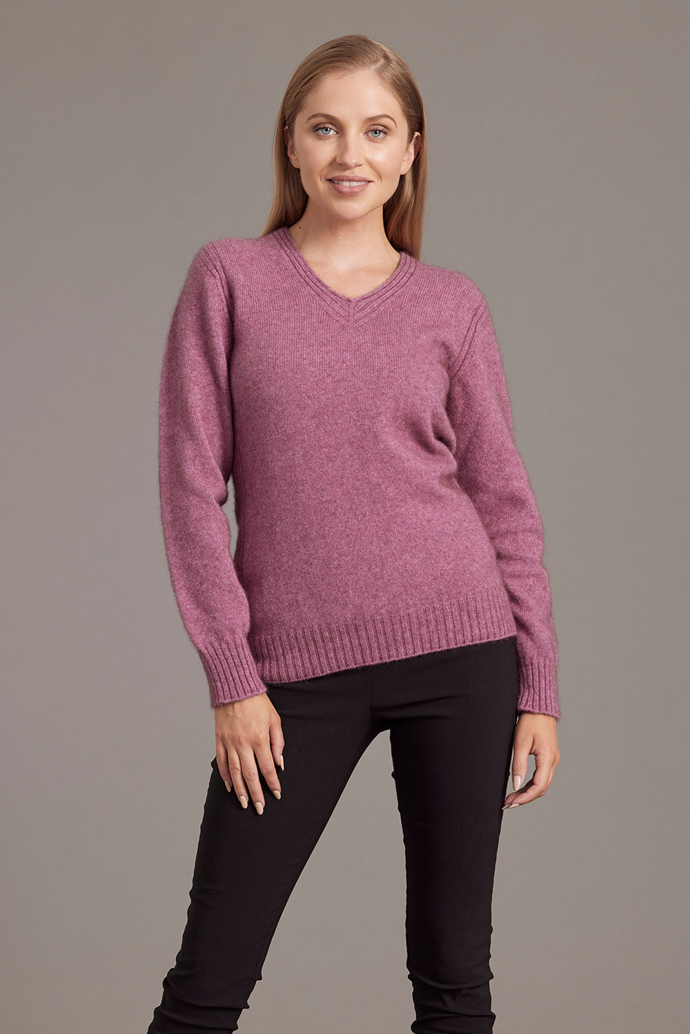 Possum - V-Neck Pullover - Heather