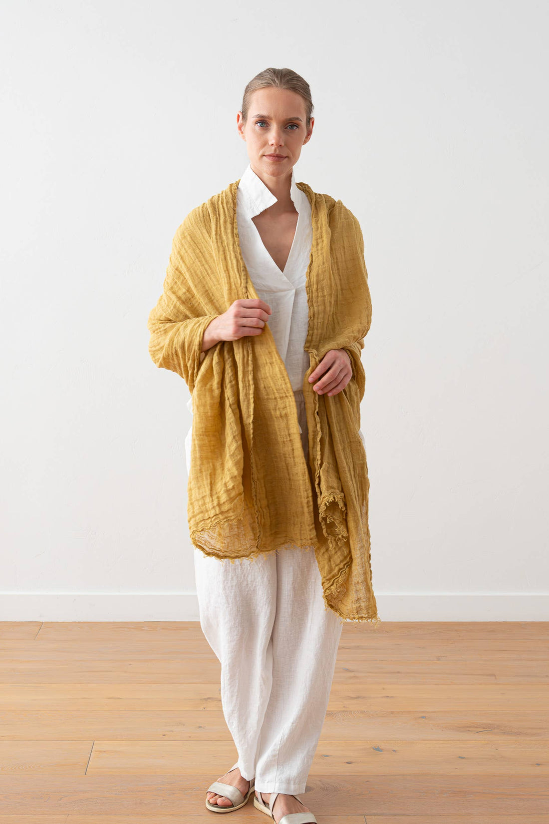 Linen Shawl - Antique Gold