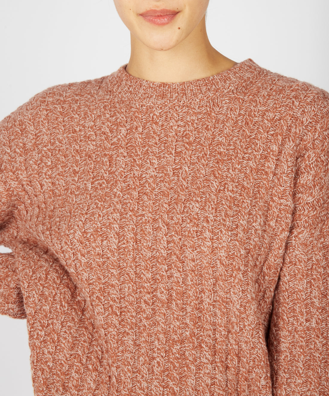 Irish Corbin Cable Crew Neck in Cedar Marl close up of the Front