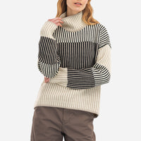 Dale of Norway - Skarstind Women's Sweater - Sand