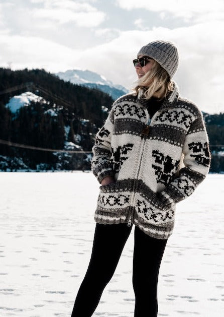 CANADIANA kauchin sweater