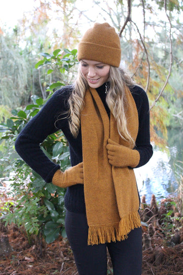 Possum - Tubular Scarf - Gold