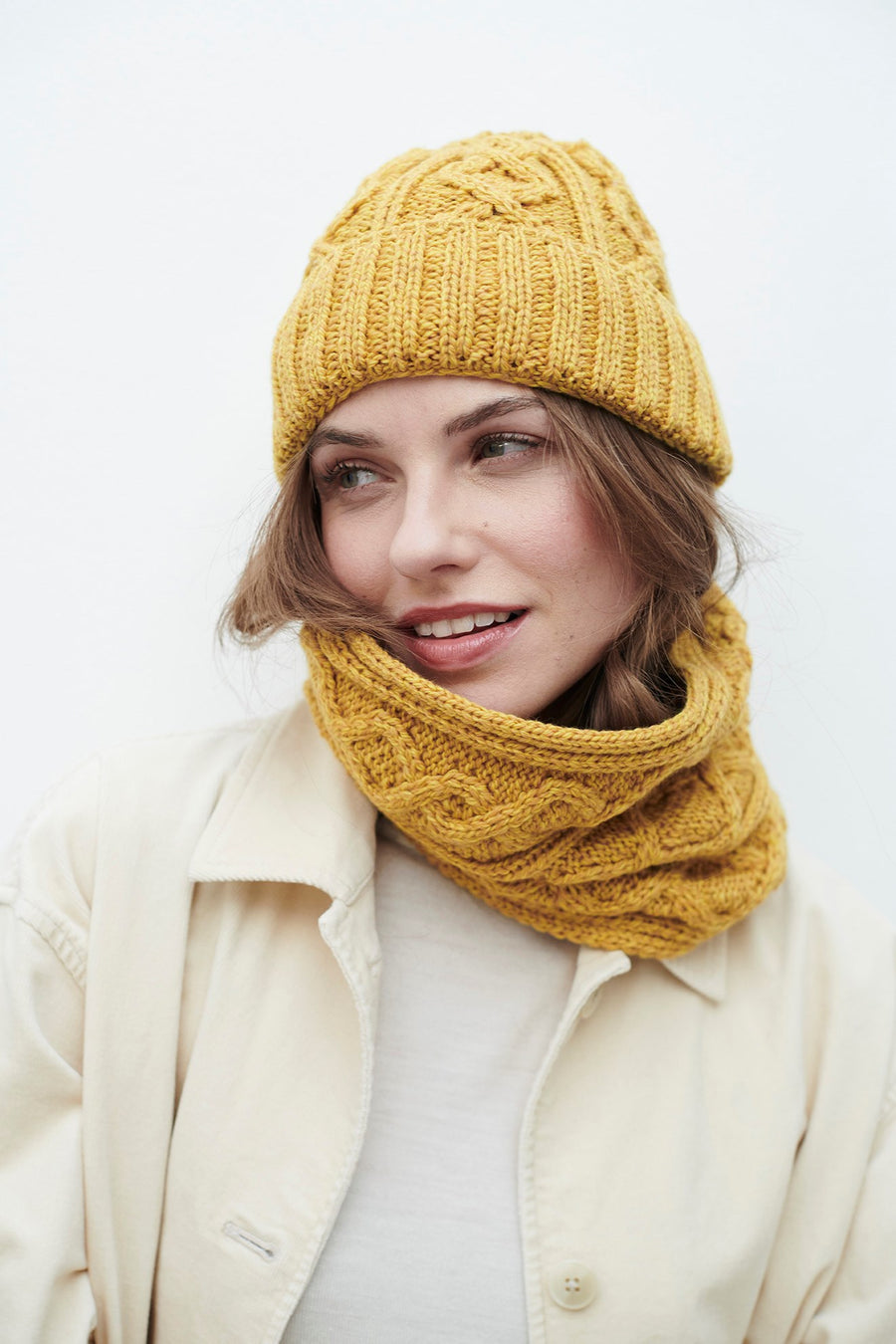 Aran - Diamond Snood