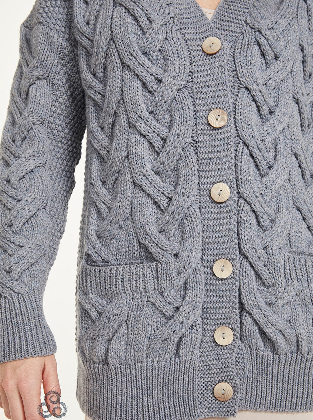 Aran - V-neck Cable Cardigan with Buttons - Ocean grey
