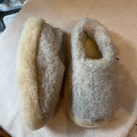 Sheep by the Sea Wool Slippers - Light Grey