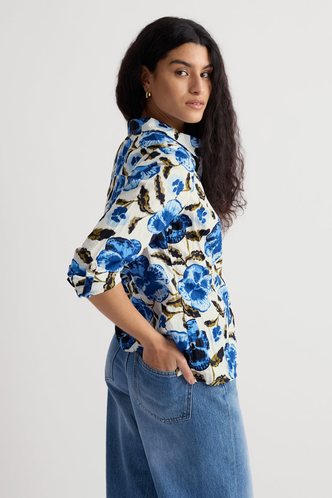 Larissa Shirt - Spring Pansy Chalk