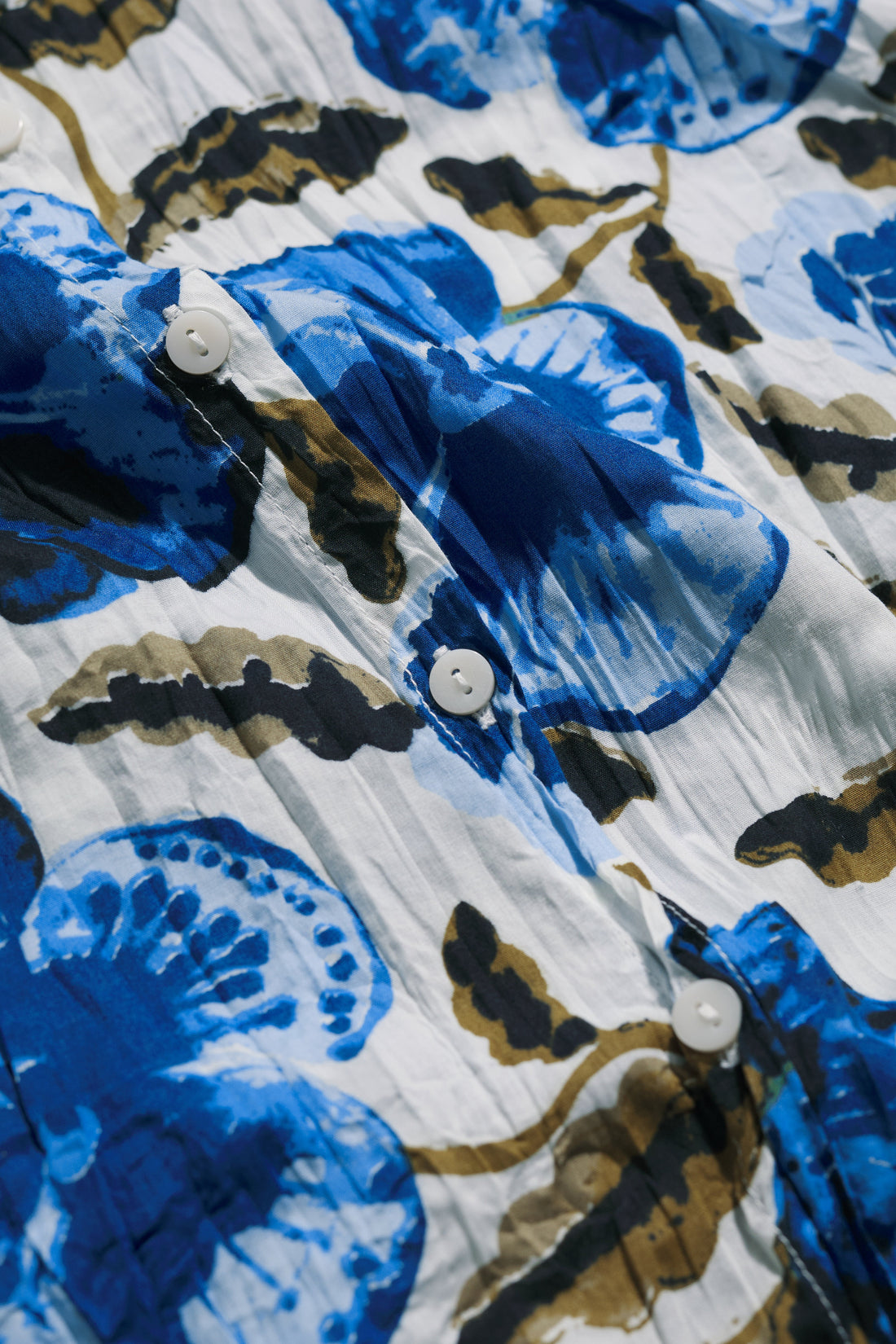 Larissa Shirt - Spring Pansy Chalk