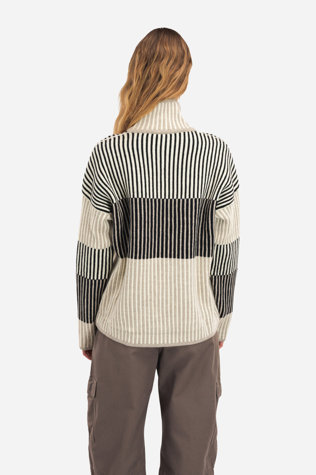 Dale of Norway - Skarstind Women's Sweater - Sand