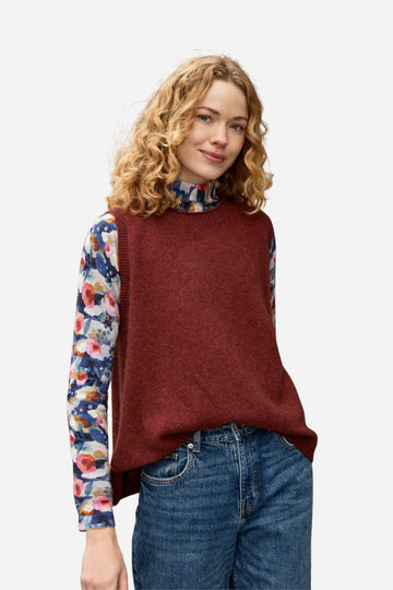 Zola Yak Sweater Vest - Spice