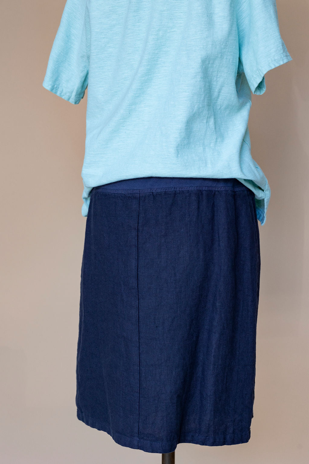 Cut Loose - Linen Walking Skirt - Blue