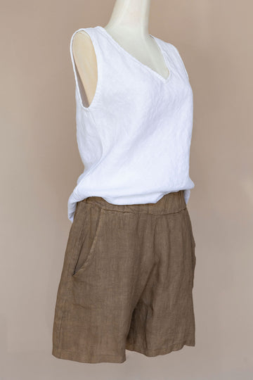 Pistache - Loose Linen Shorts Women - Taupe