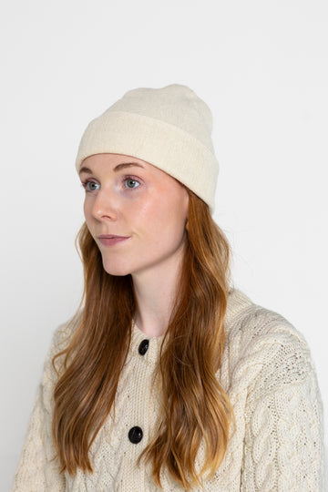 Sacred Warmth - Lin Beanie - Pearl