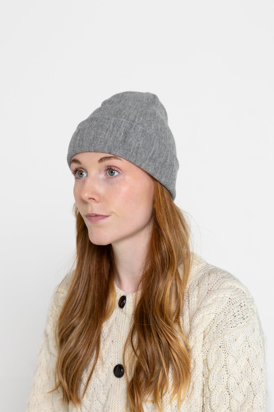 Sacred Warmth - Lin Beanie - Silver