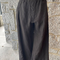 Cut Loose - Solid Linen Easy Crop Pant - Black