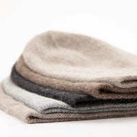 Sacred Warmth - Lin Beanie - Charcoal