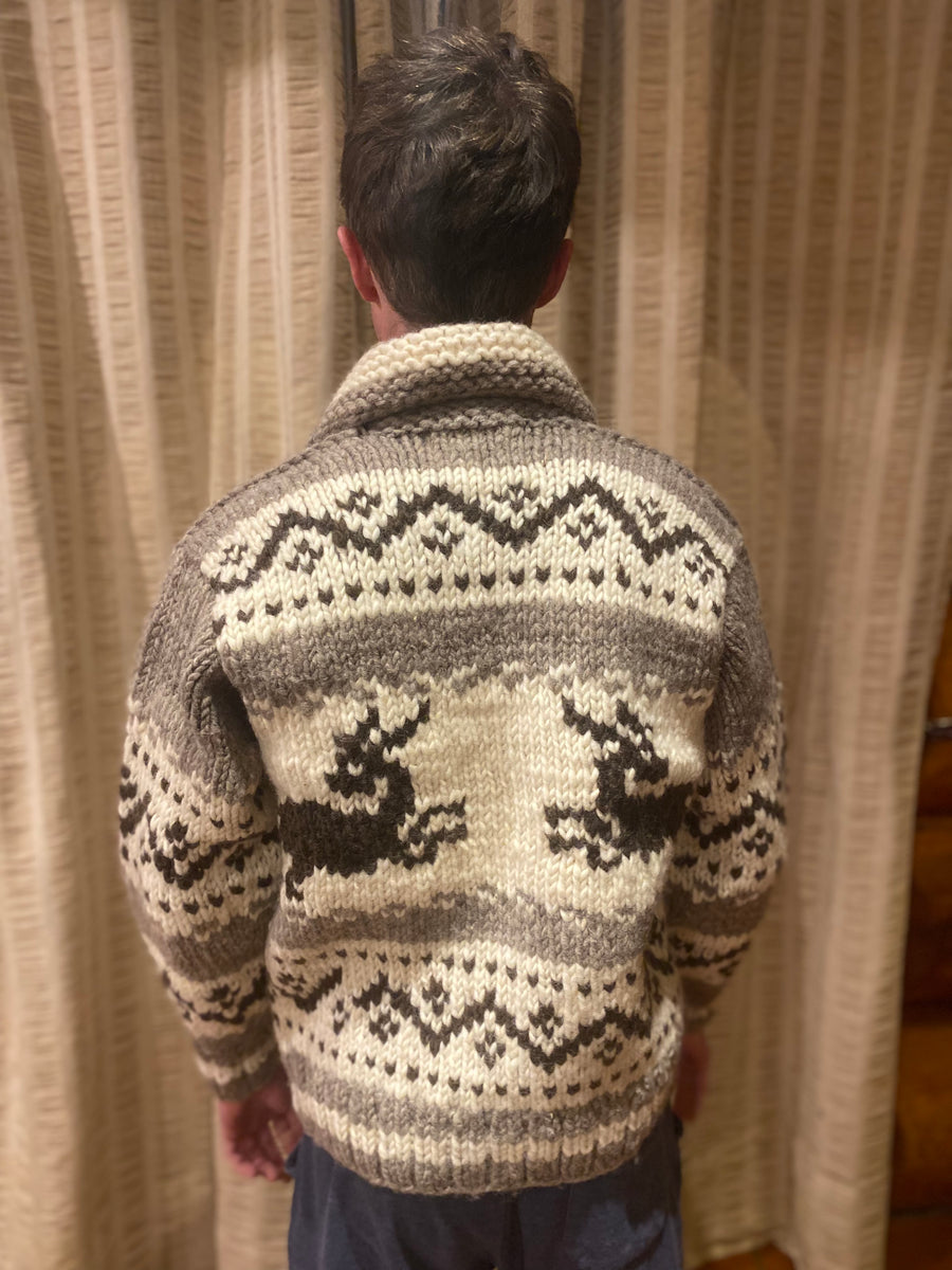 Cowichan Design Sweater - M